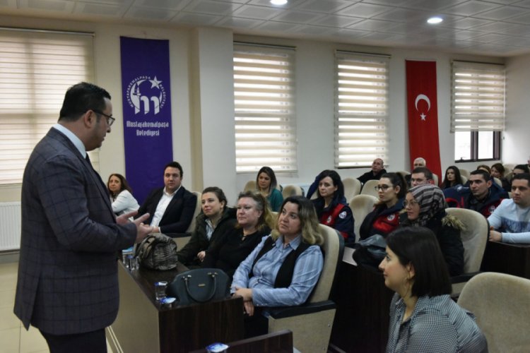 Bursa'da belediye personeline sigaranın zararları anlatıldı