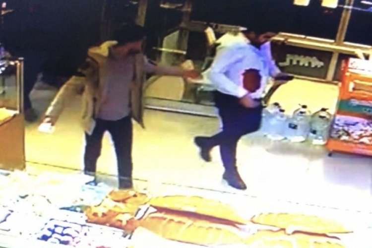 Fırında bayat ekmek kavgasında kan aktı!