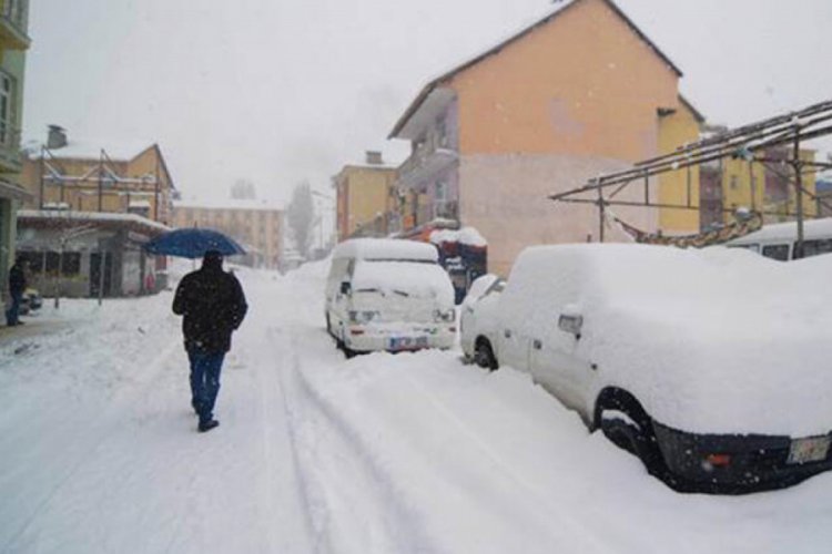 6 il i&ccedil;in buzlanma, don ve &ccedil;ığ uyarısı yapıldı
