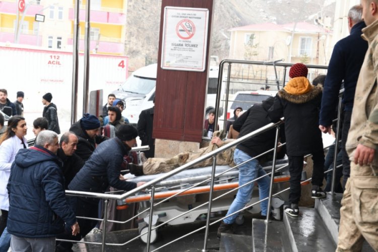 Erdoğan'ın başdanışmanı &ccedil;ığ faciasından yaralı kurtuldu