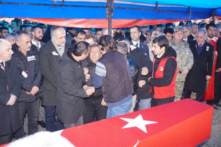 Şehit Uzman &Ccedil;avuş Serkan Deprem, son yolculuğuna uğurlandı