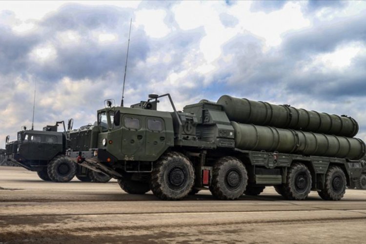 Rusya Hindistan'a S-400 teslimatına 2021'de başlayacak