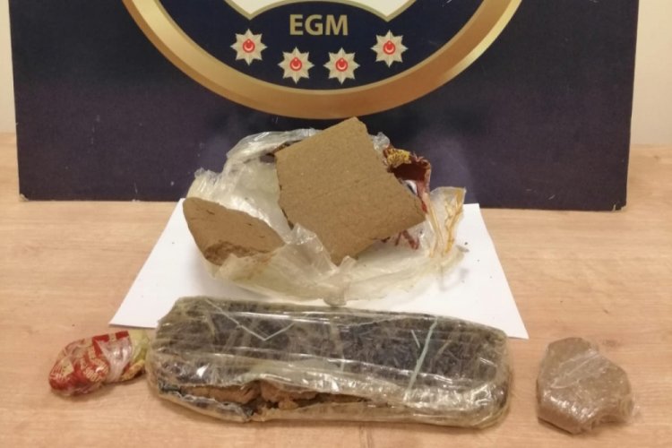 Bursa'da g&ouml;zaltına alınan 2 uyuşturucu ş&uuml;phelisine tutuklama