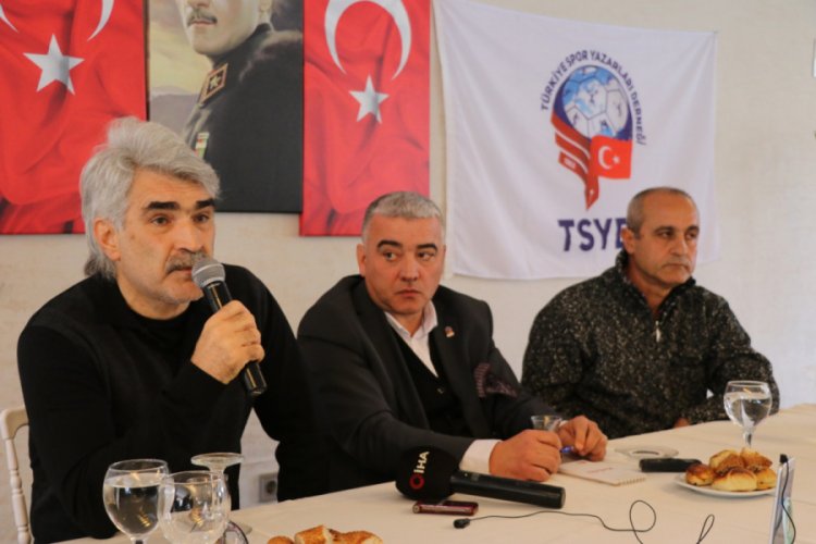 Adana derbisi &ouml;ncesi teknik direkt&ouml;rlerden dostluk mesajı