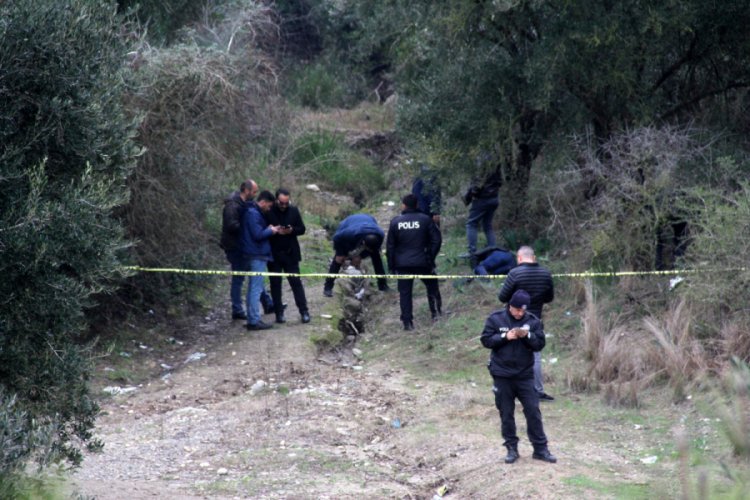Eski belediye başkanının eski koruması &ouml;l&uuml; bulundu