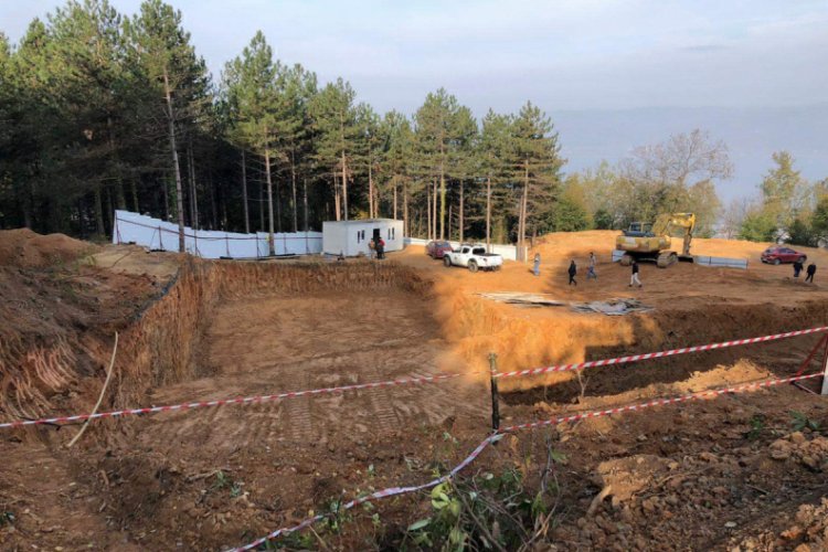 Sapanca'daki teleferik projesi i&ccedil;in y&uuml;r&uuml;tmeyi durdurma kararı