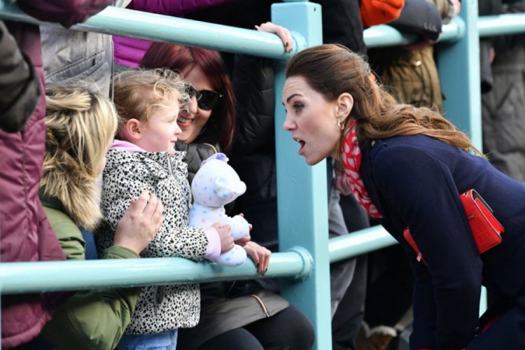 3 yaşındaki Annabel'den Kate Middleton'a: Prensese benzemiyorsun