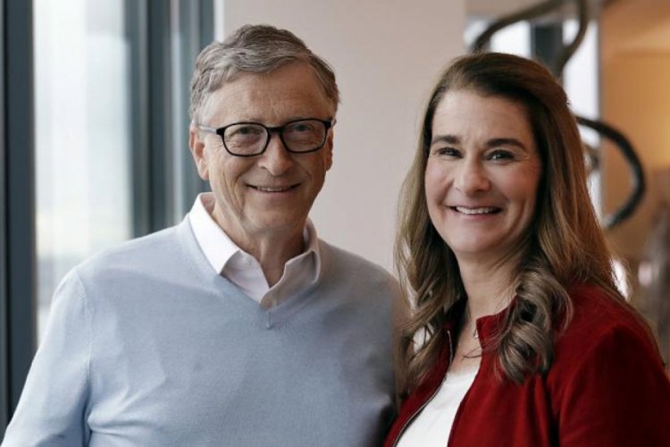 Bill Gates'ten koronavir&uuml;sle m&uuml;cadele i&ccedil;in 100 milyon dolar bağış
