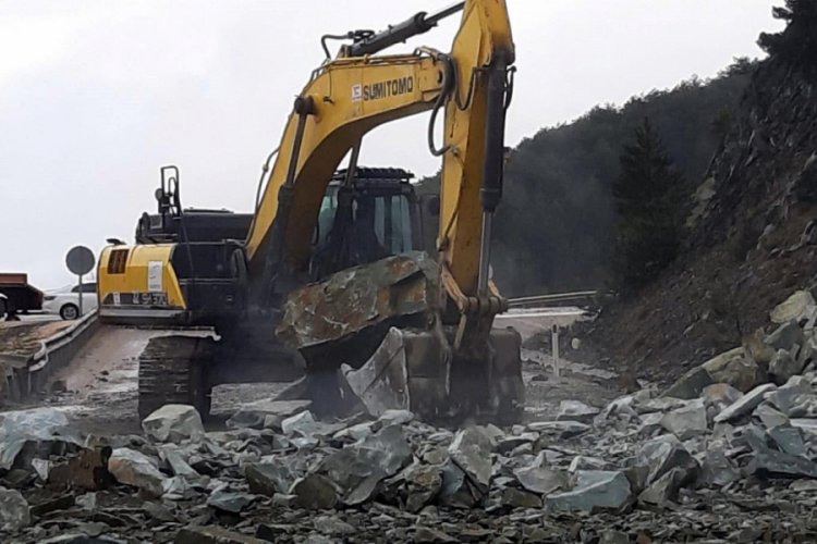 Bolu'da sağanak sonrası heyelan
