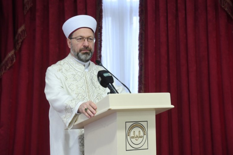 "Din hizmetinin yolu doğru dini bilgiden ge&ccedil;iyor"