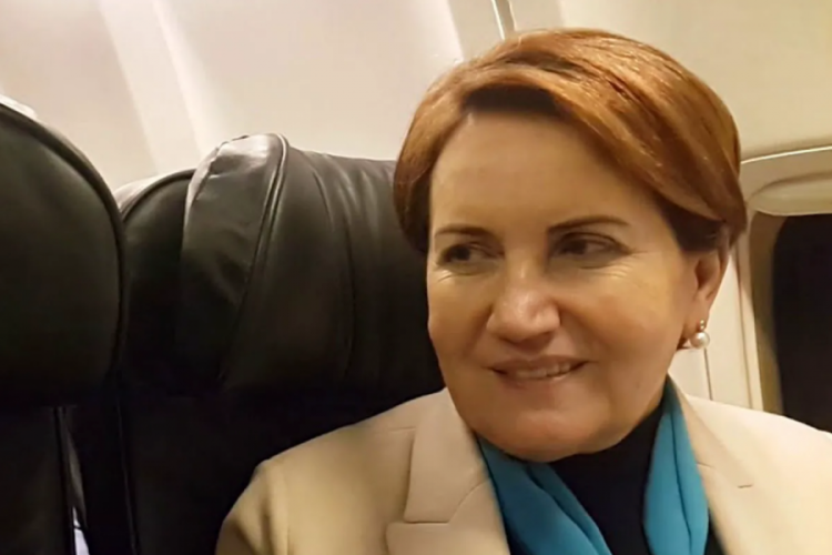 Meral Akşener'i taşıyan u&ccedil;akta panik: "Pilot 2 kere inişi denedi"
