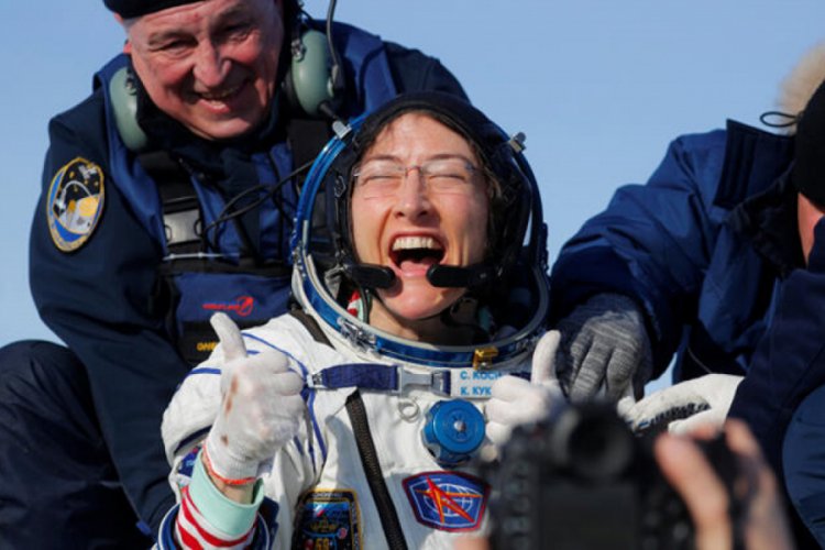 Soyuz MS 13 d&uuml;nyaya d&ouml;nd&uuml;