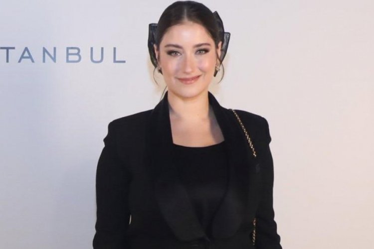 Hazal Kaya'dan hamilelik kiloları a&ccedil;ıklaması