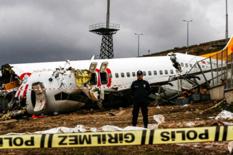 U&ccedil;ak kazasında pilotlar anonslara yanıt verememiş