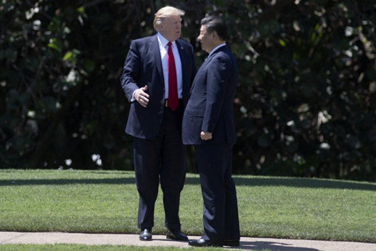 Şi ile Trump, koronavir&uuml;s salgını ve ticaret anlaşmasını g&ouml;r&uuml;şt&uuml;