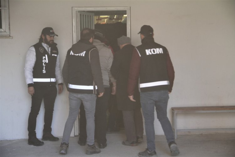 Bursa merkezli FET&Ouml;/PDY operasyonu! G&ouml;zaltılar var