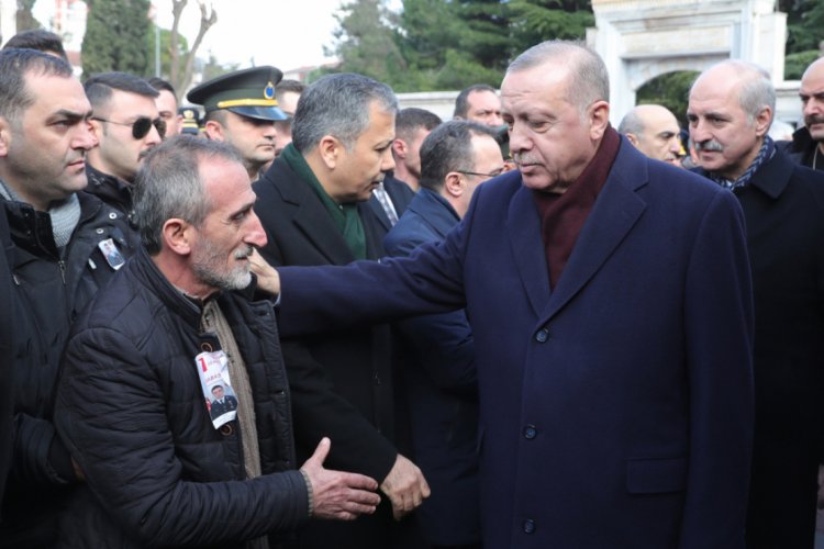 Erdoğan, şehit asker Cihan Erat'ın cenaze t&ouml;renine katıldı