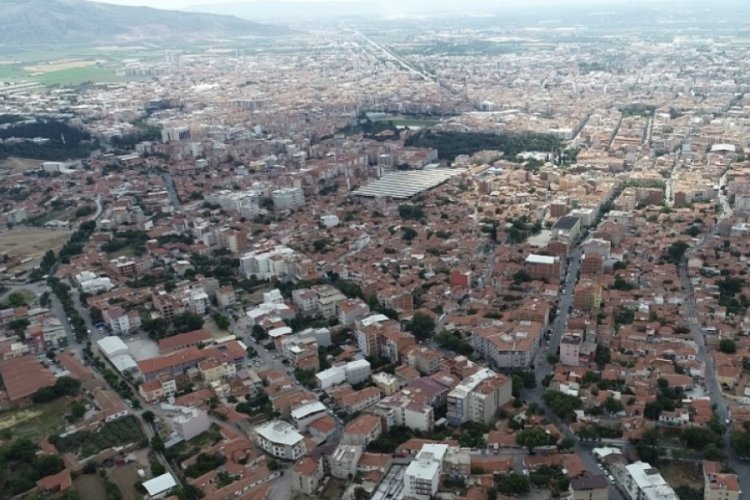 Depremin vurduğu Akhisar'da okullar pazartesi a&ccedil;ılıyor