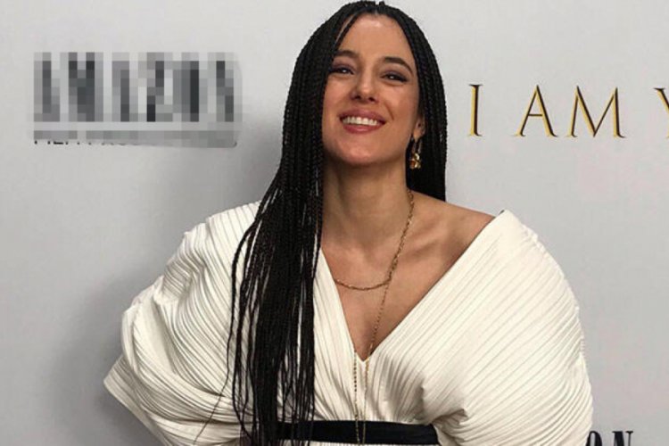 Cansu Tosun yeni imajı ile New York'ta