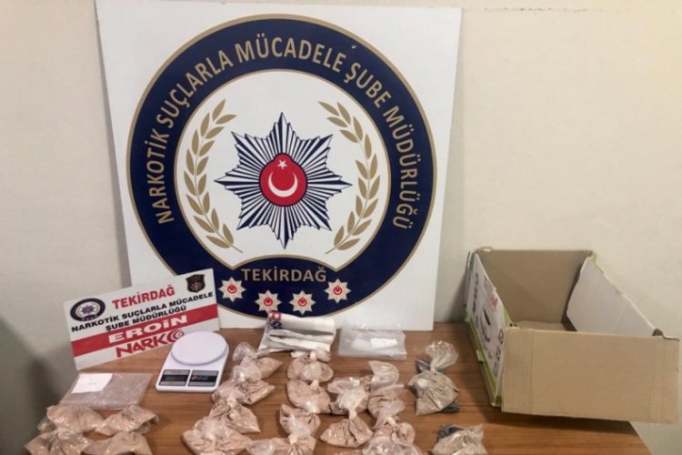 2 kilo uyuşturucu ile yakalandılar