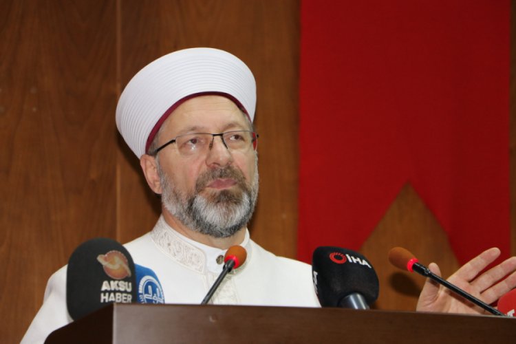 Erbaş: "İslam b&uuml;t&uuml;n peygamberlerin getirdiği dinin adıdır"