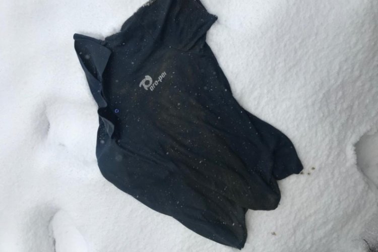 Dereye yuvarlanan kep&ccedil;e operat&ouml;r&uuml;n&uuml;n tiş&ouml;rt&uuml; bulundu