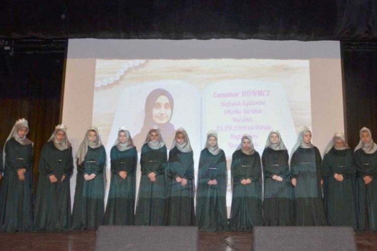 Bursa'da Gemlikli hafızlar ic&acirc;zetlerini aldı