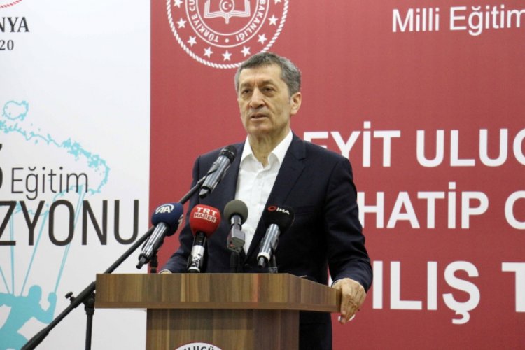 "Eğitim &ccedil;ocuklarımızın ve T&uuml;rkiye'nin geleceği i&ccedil;in en b&uuml;y&uuml;k vasıta"