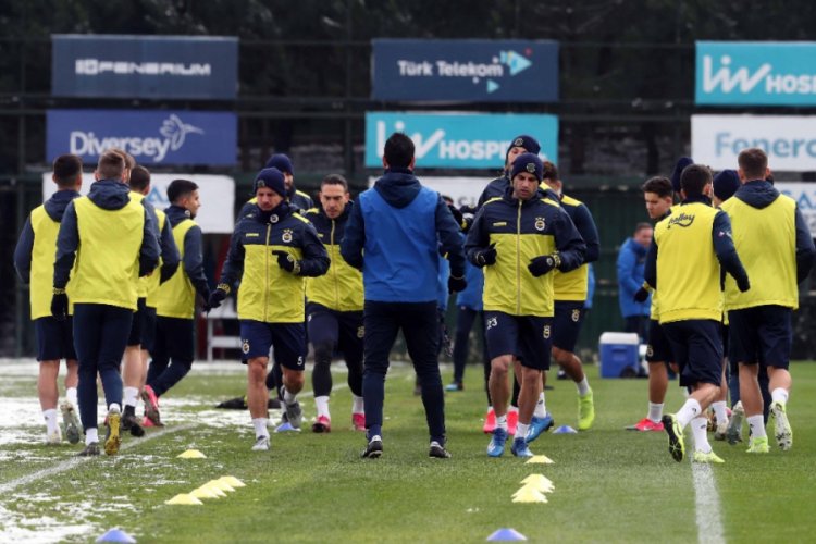 Fenerbah&ccedil;e'de Kırklarelispor mesaisi başladı