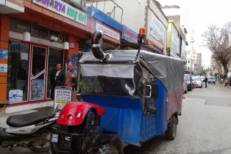 Motoru karavana &ccedil;evirip, i&ccedil;ine soba kurdu