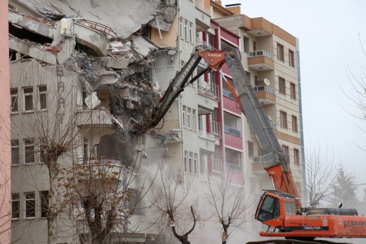 Valilik, depreme ilişkin son durumu paylaştı