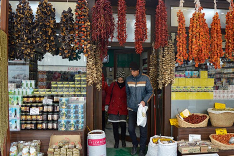 Korona vir&uuml;s&uuml; aktarları da etkiledi!