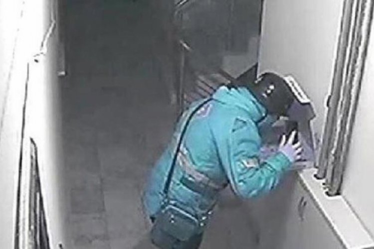Pizzaya t&uuml;k&uuml;ren kuryeye hapis cezası