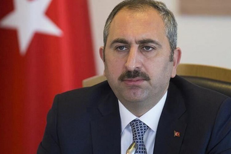 Bakan G&uuml;l: Cumhurbaşkanımız FET&Ouml; m&uuml;cadelesinin en kararlı sesidir