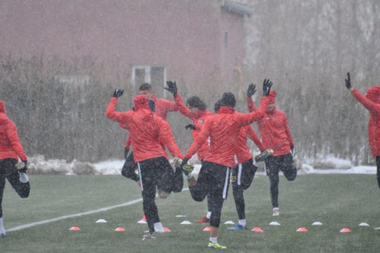 Kayserispor deplasmanda kazanmak istiyor