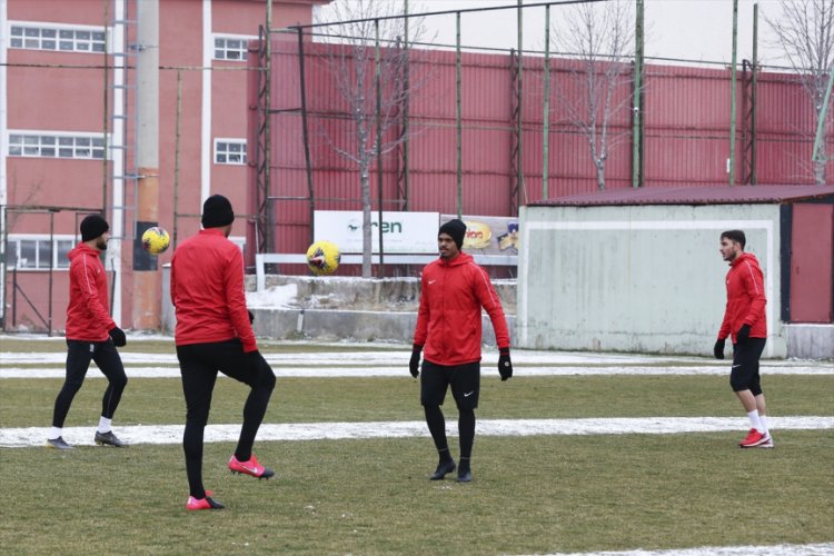 Gen&ccedil;lerbirliği, ma&ccedil; hazırlıklarını s&uuml;rd&uuml;rd&uuml;