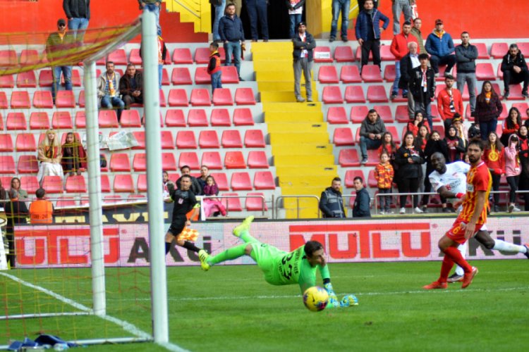 S&uuml;per Lig'in en &ccedil;ok gol yiyen takımı Kayserispor