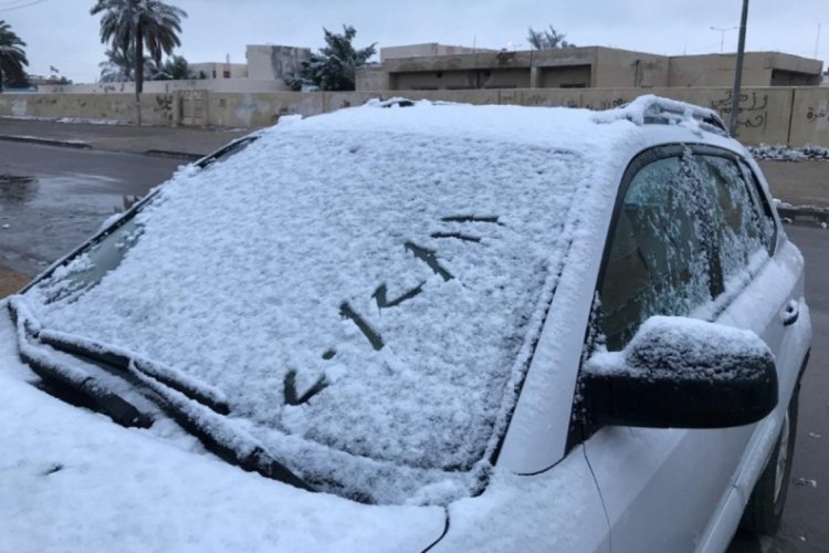 Irak beyaza b&uuml;r&uuml;nd&uuml;