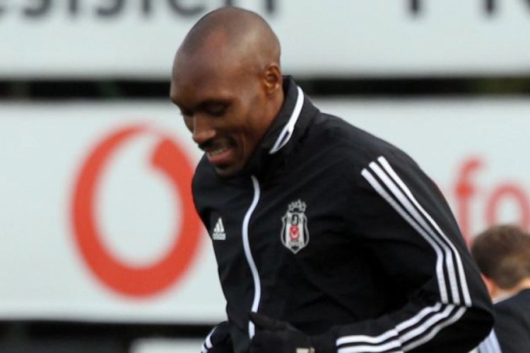 Atiba Hutchinson: 1 yılım daha olduğunu d&uuml;ş&uuml;n&uuml;yorum