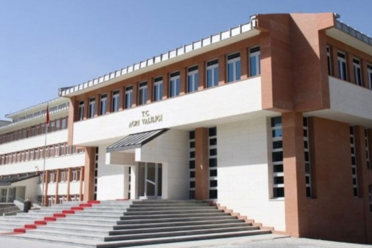 G&uuml;venlik nedeniyle kapatılan yollar trafiğe a&ccedil;ıldı
