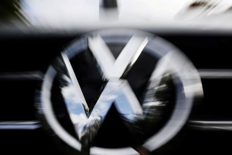Bulgaristan'dan Volkswagen a&ccedil;ıklaması: Hala yarışın i&ccedil;indeyiz