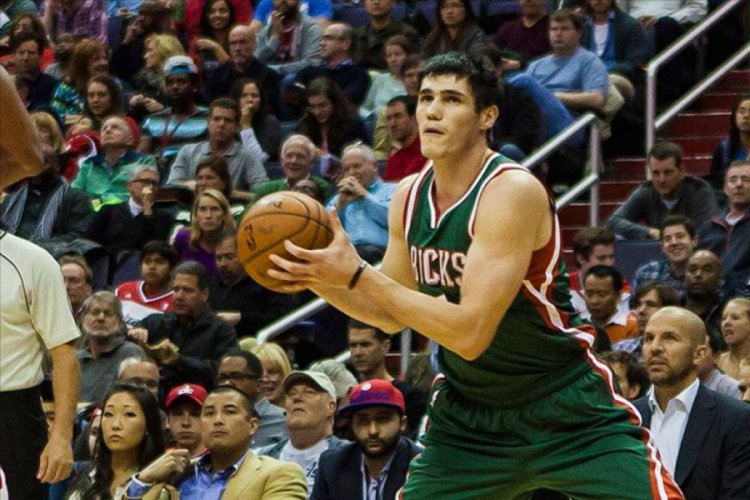 Ersan İlyasova'nın 12 sayısı Bucks'a yetmedi