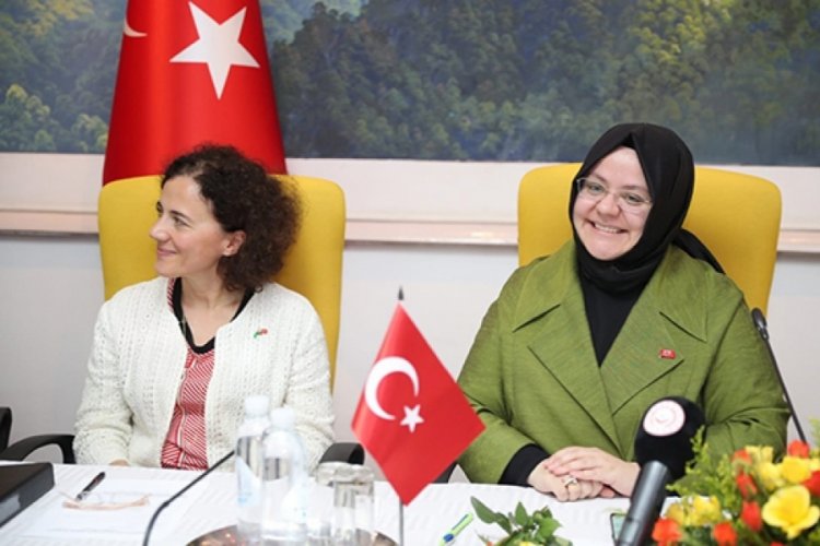 Bakan Sel&ccedil;uk: "166 mobil &ccedil;ocuk hizmet birimi kurduk, 14 bin &ccedil;ocuğa ulaştık'