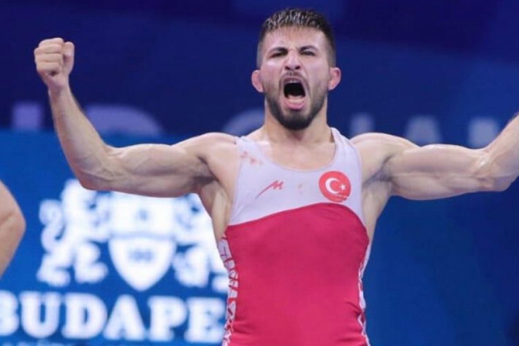 Milli g&uuml;reş&ccedil;i S&uuml;leyman Atlı, Avrupa ikincisi oldu