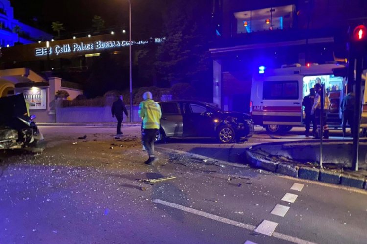 Bursa Çekirge'de kaza: 3 yaralı