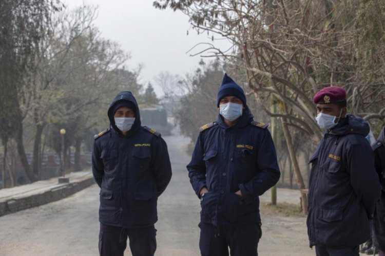 Nepal, &Ccedil;in'de bulunan 175 vatandaşını tahliye etti