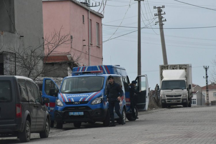 Eğlence mekanında zorla &ccedil;alıştırılan 4 kadın kurtarıldı