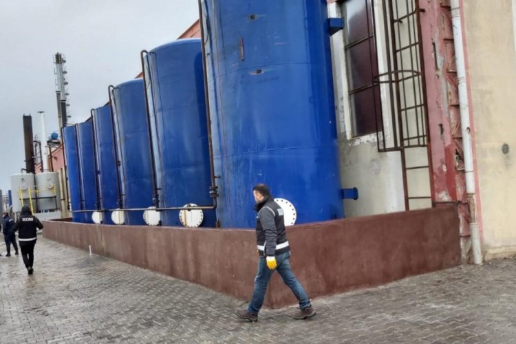 3 ilde '10 numara yağ' operasyonu: 12 g&ouml;zaltı