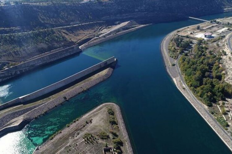 T&uuml;rkiye'nin 3 b&uuml;y&uuml;k barajında enerji &uuml;retimi y&uuml;zde 106 arttı