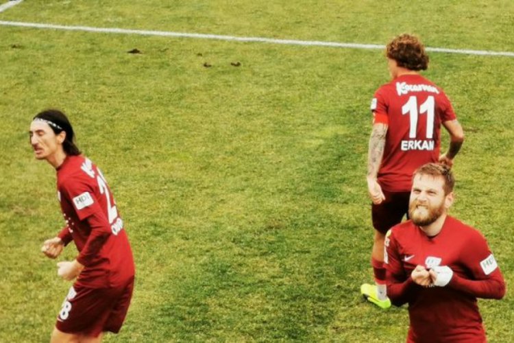 Bandırmaspor TFF 1'inci lige y&uuml;r&uuml;yor